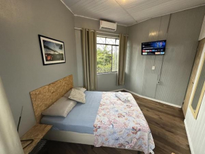 Quarto 2 Econômico com Ar Cond e Smart Tv Filmes